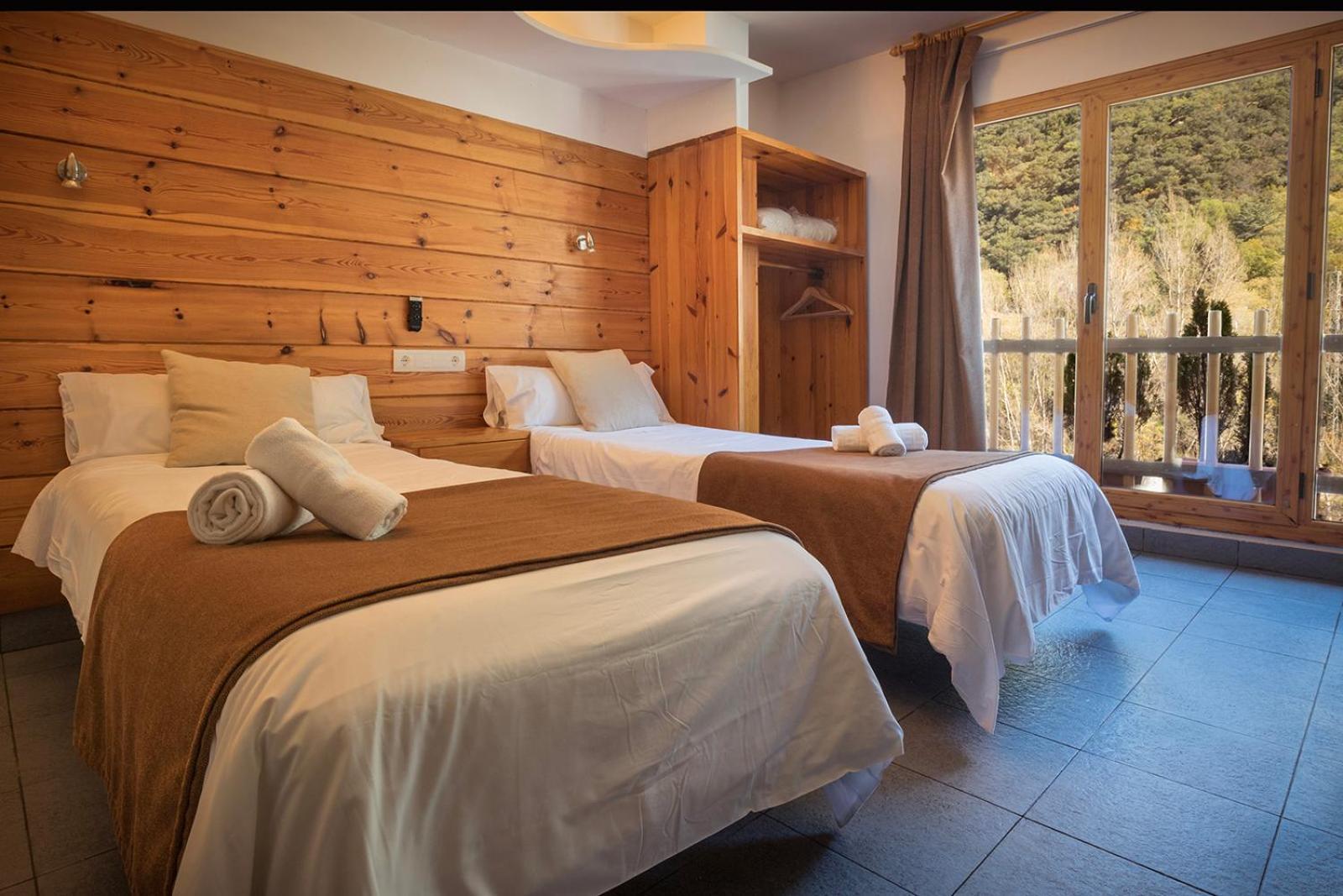 Hotel Restaurant Les Brases Sort Zewnętrze zdjęcie